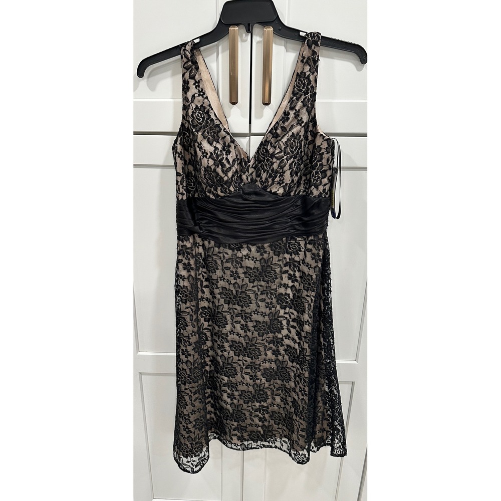Patra Petite Black Lace V Neck Cocktail‎ Dress Size 12